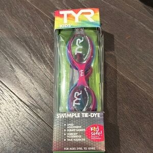 TYR Swim Goggle Swimple Tie-Dye,UVA/UVB protection,anti fog,easy adjustment
